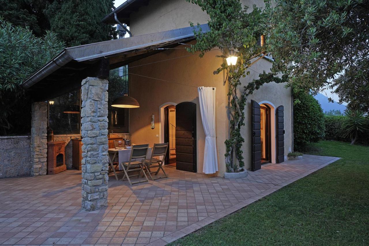 Villa Bouganville Toscolano-Maderno Exterior foto